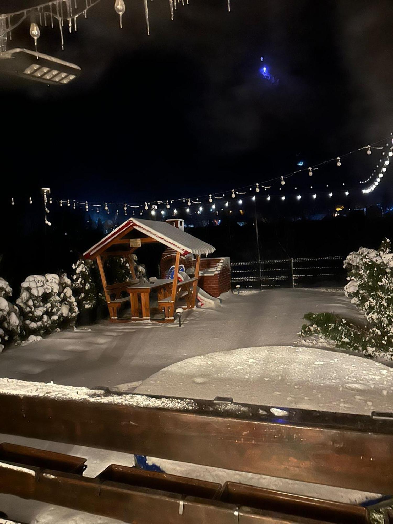 Ama Garden Apartment Buşteni Exterior foto